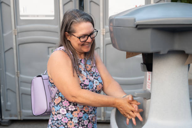Best Wedding porta potty rental  in Parsons, KS